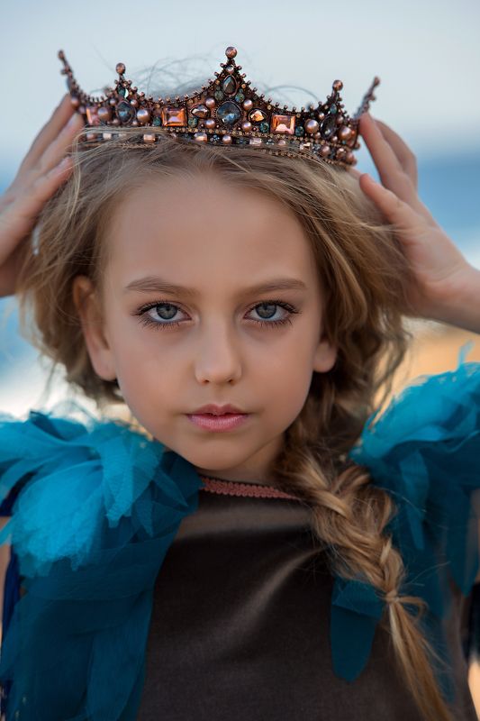 море, мальта, фотосессия на море, портрет, детская фотография, портрет, портретная фотография Ника фото превью