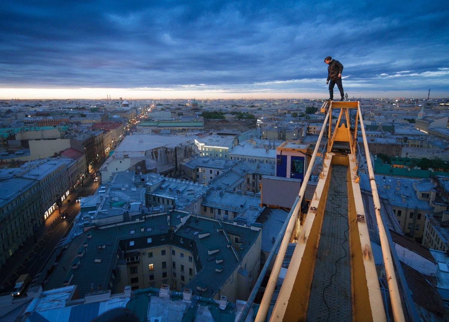 Руфер, крыша, Санкт-Петербург, Питер, портрет, город, рассвет, Голубев Алексей