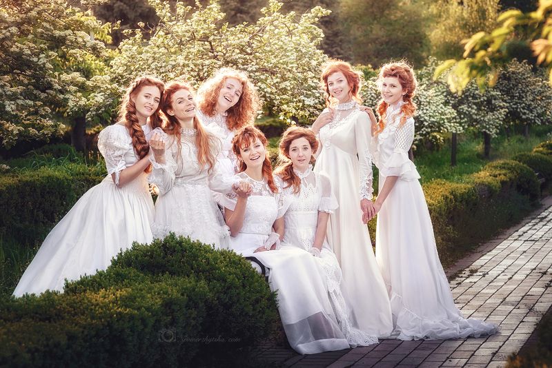 Семь фото превью