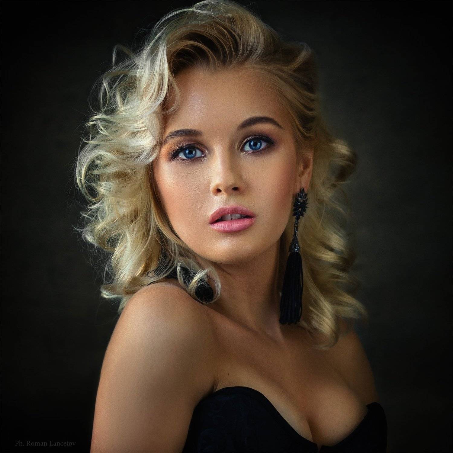 , Ланцетов Роман