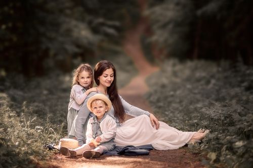 Мама и дети