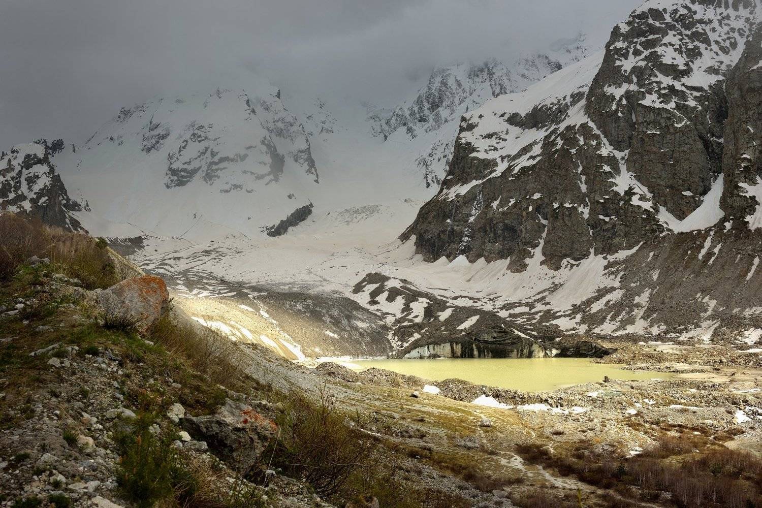 горы весна кавказ озеро, Александр Жарников