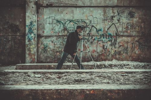 под обстрелом