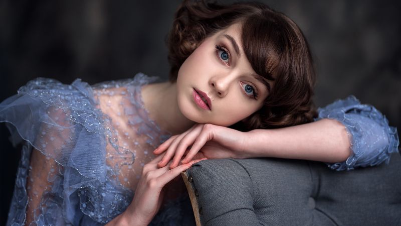 портрет Olya фото превью