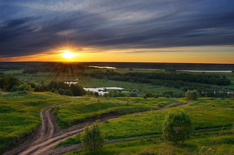 закат. вечер. просторы. облака. солнце *** фото превью