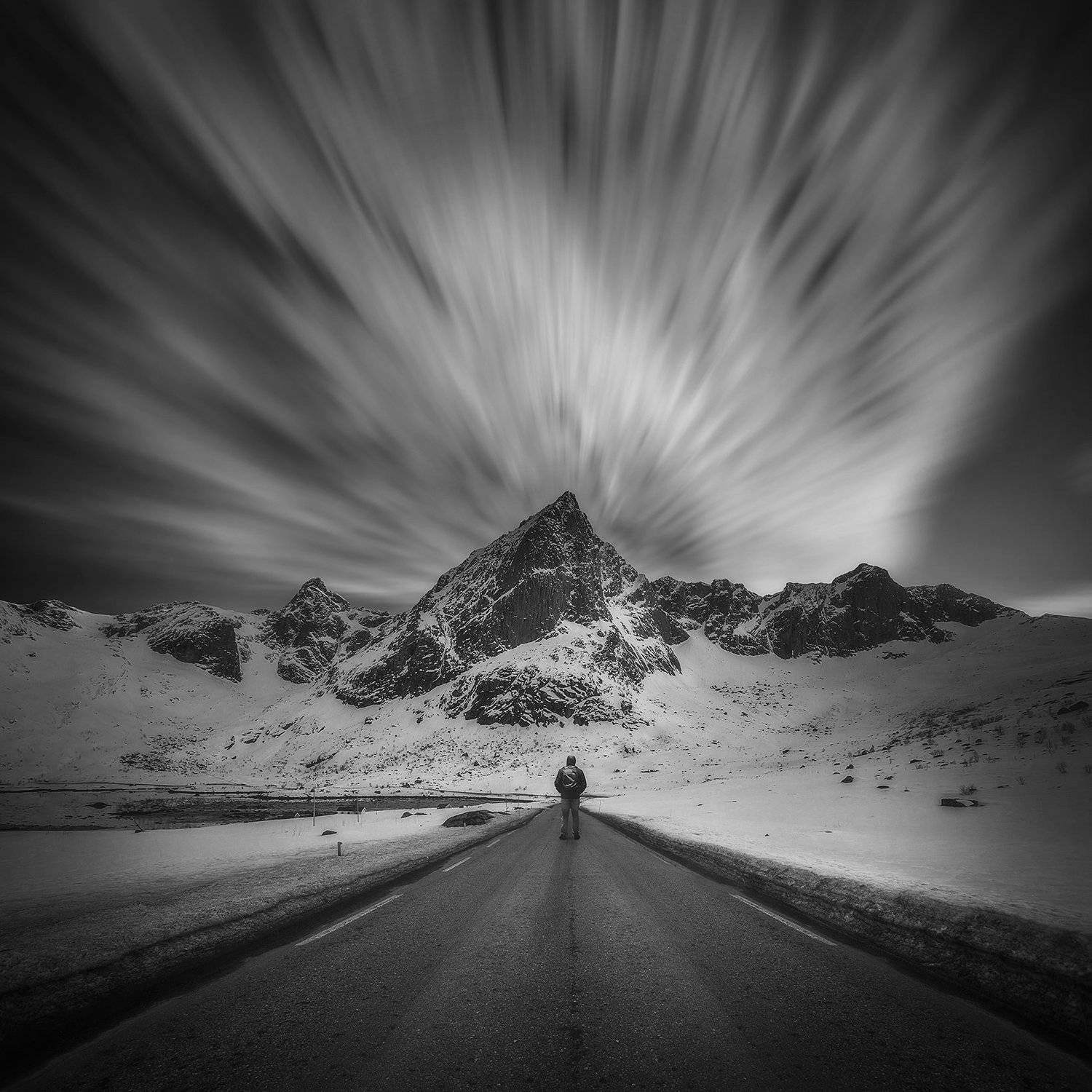 maountains, long exposure, sky, clouds, morway, lofoten, snow, way, road, man, Patrycja Towarek