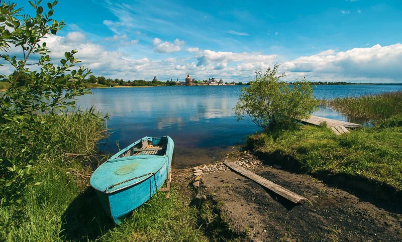 На берегу Сиверского озера фото превью
