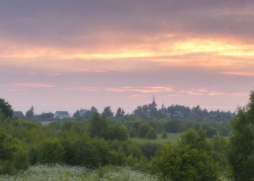 Закатное небо над Благовещеньем.