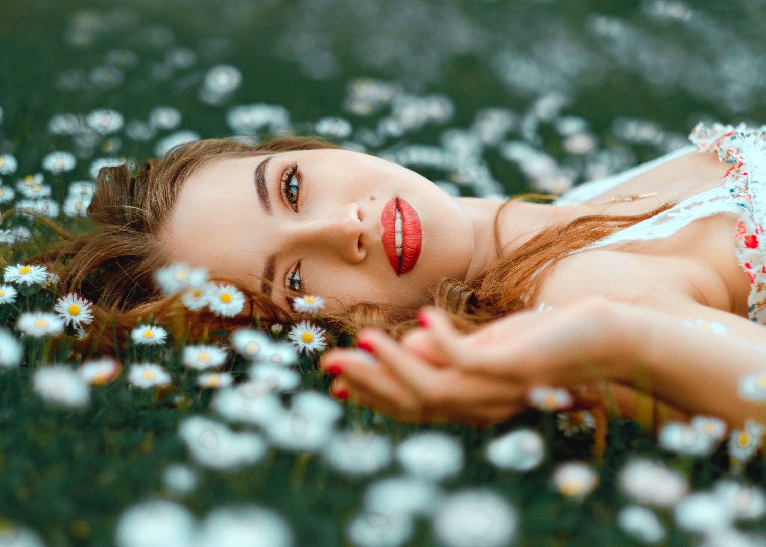 girl, flowers, summer, beautyful, face, lips, mood, Saulius Ke
