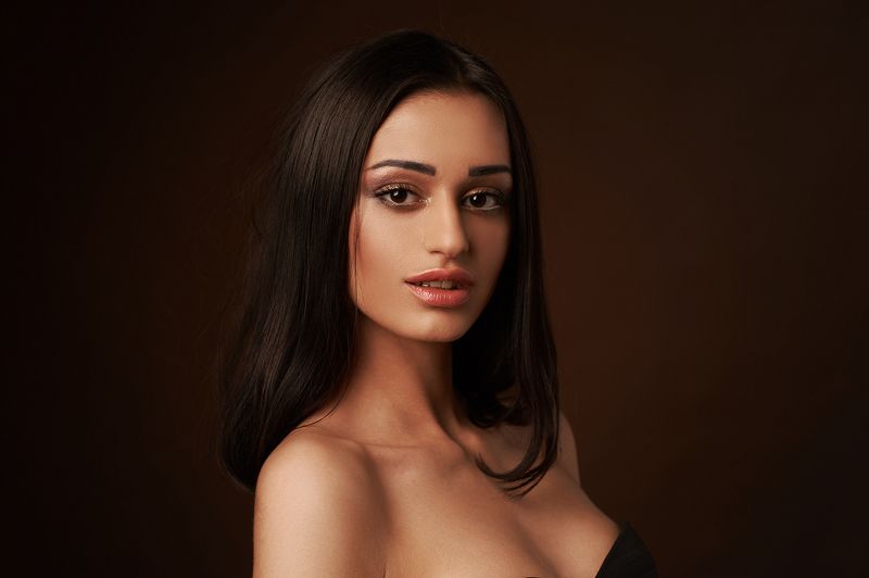 портрет, девушка, студия Света фото превью