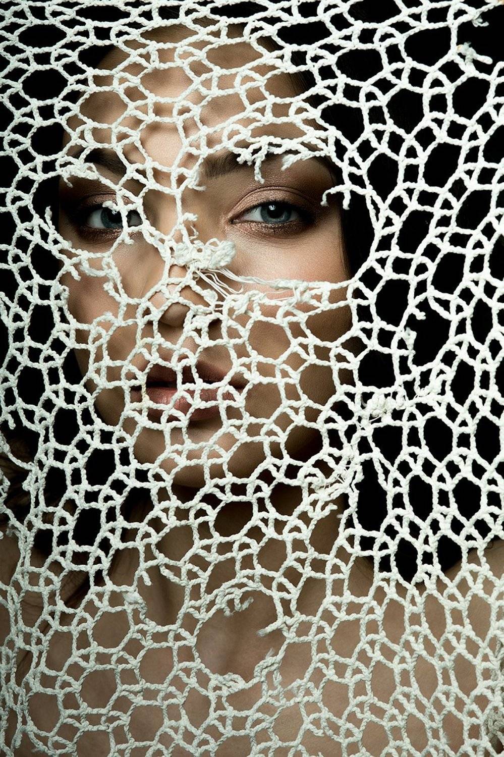 девушка, мода, салфетка, дыра, глаз, красивая девушка, красивая, Дарья Комарова