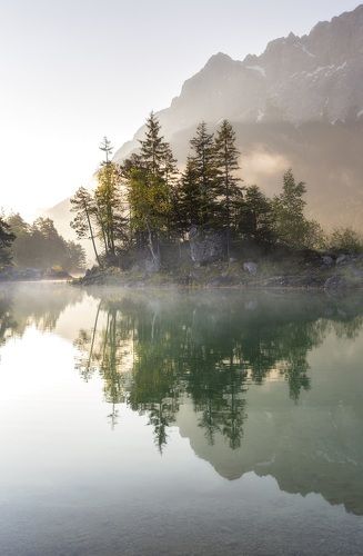 Горное озеро