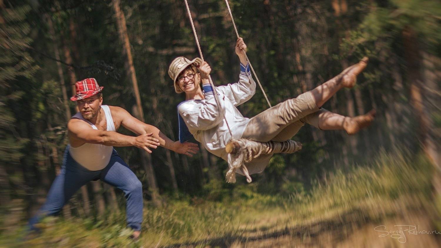 качели, улыбка, девушка, Сергей Рехов
