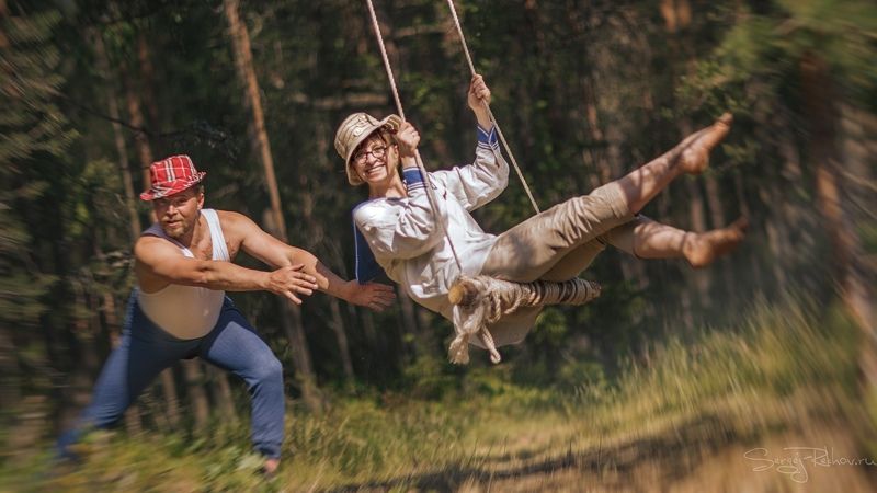 качели, улыбка, девушка На качелях.. фото превью