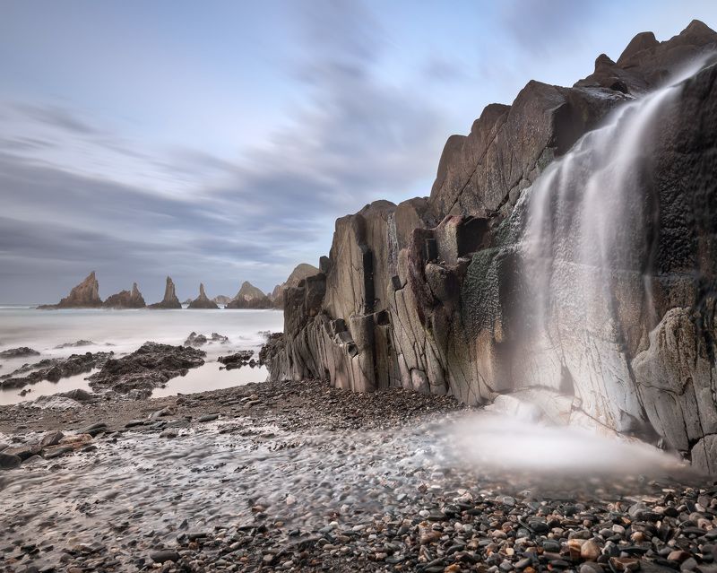 asturias, atlantic, bay, beach, beautiful, cliff, clouds, cloudy, coast, coastal, coastline, cudillero, dusk, europe, evening, gueirua, islets, landmark, landscape, marina, natural, nature, ocean, outdoor, playa, river, rocks, rocky, row, santa, scenic, s The Stream of Life фото превью