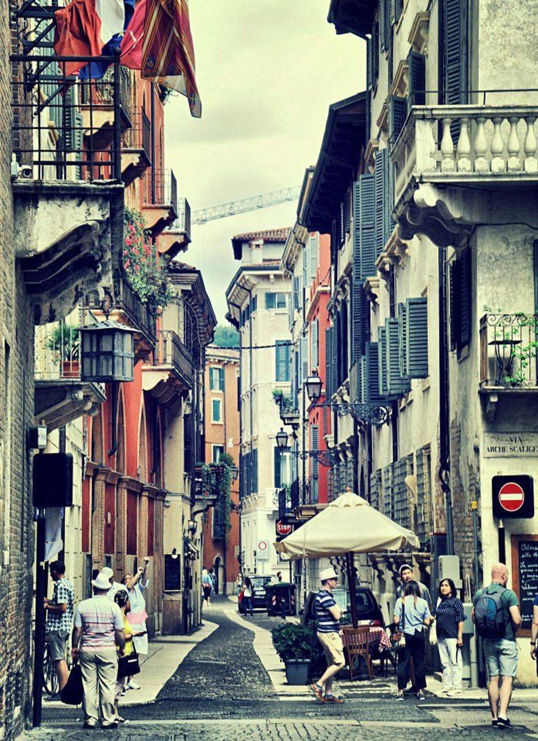 верона, Лариса Запатрина