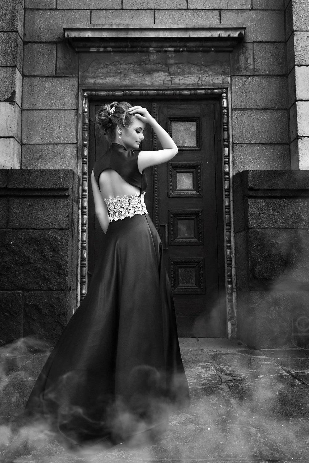черно-белое, красивая девушка, постановка, прическа, позирование, открытая спина,, Марина Кондратова