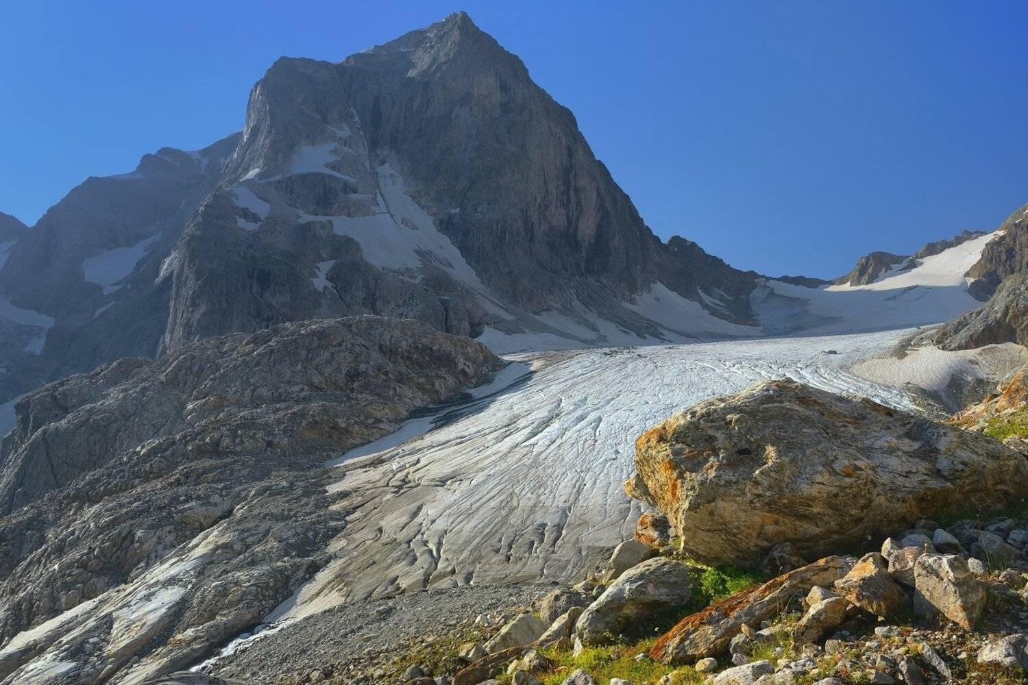 горы лето утро ледник мырды, Александр Жарников