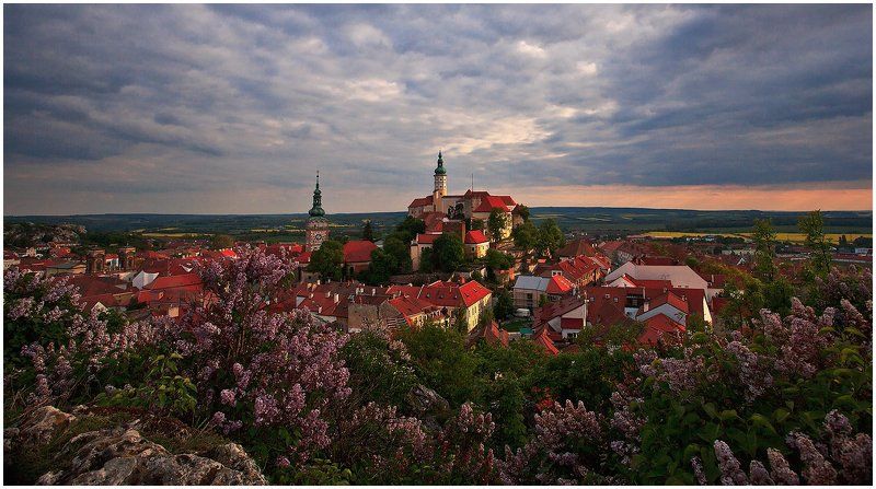 город, чехия, вечер, камни, замок город-сказка фото превью