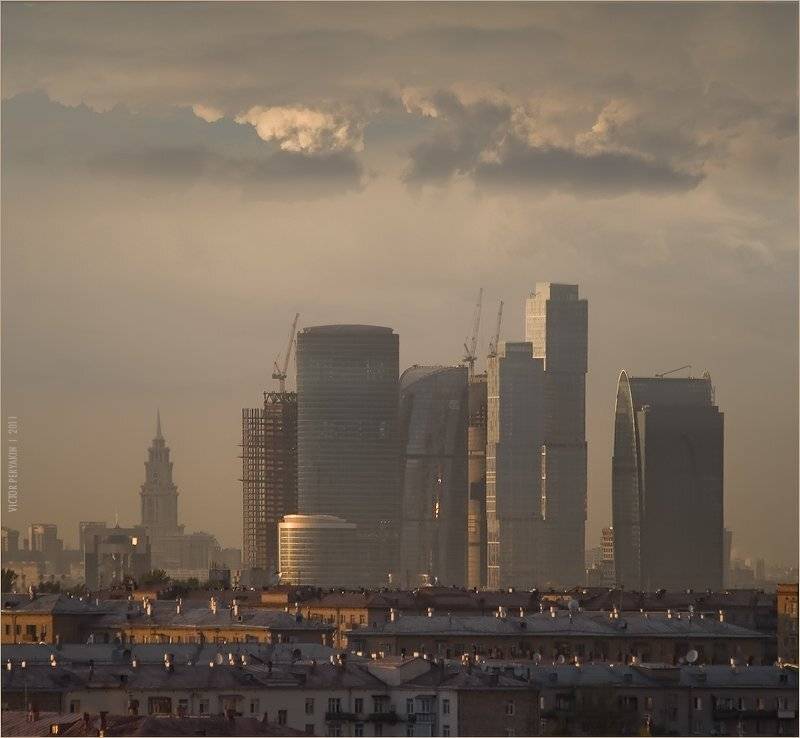 , Виктор Перякин