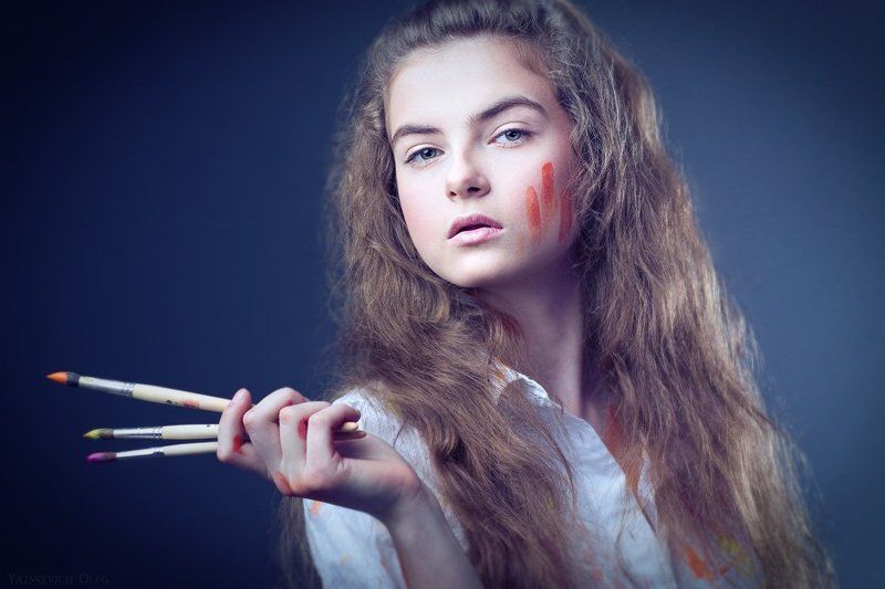 портрет, девушка, студия, анастасия, кисти, краски *** фото превью