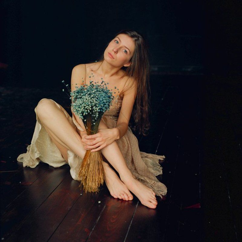 С букетом фото превью