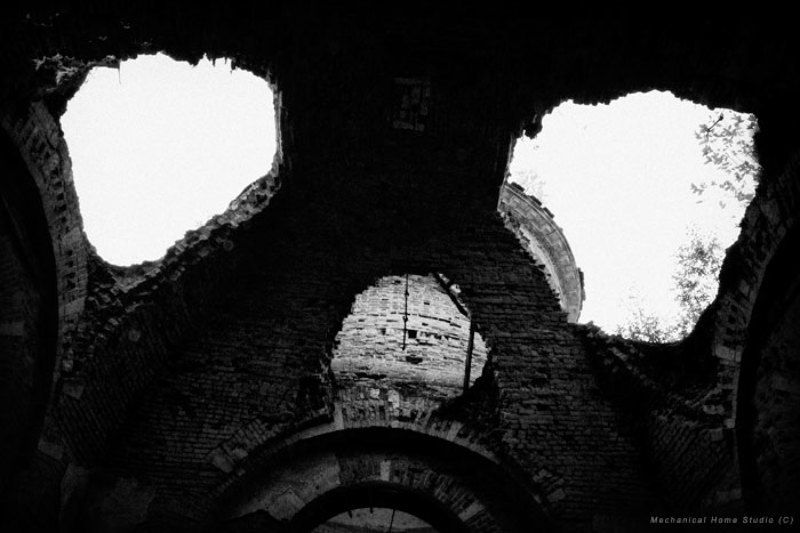 мёртвые храмы, запустение взгляд с небес фото превью