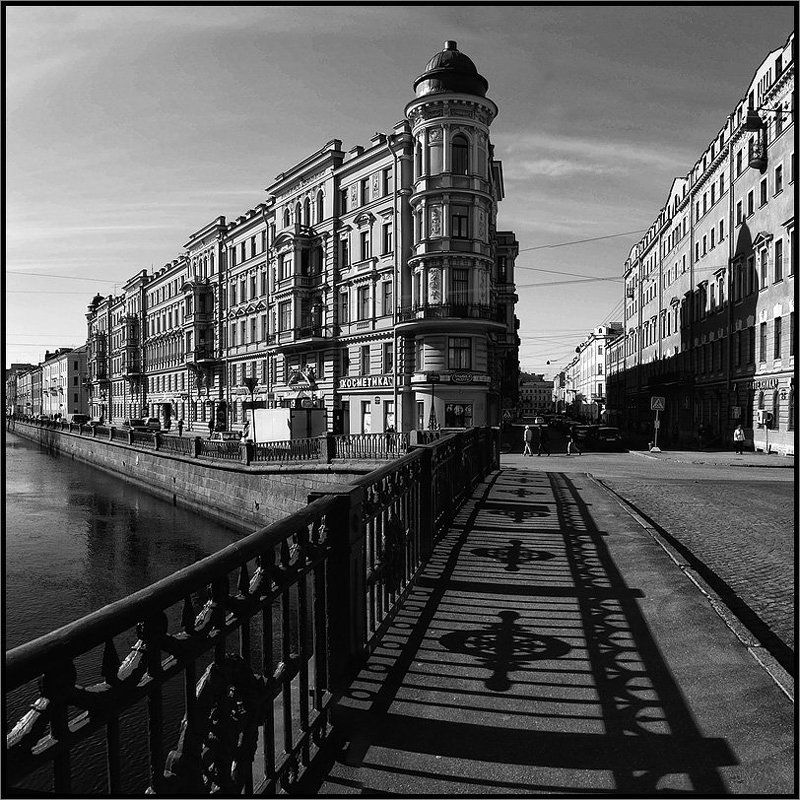 На Садовой фото превью