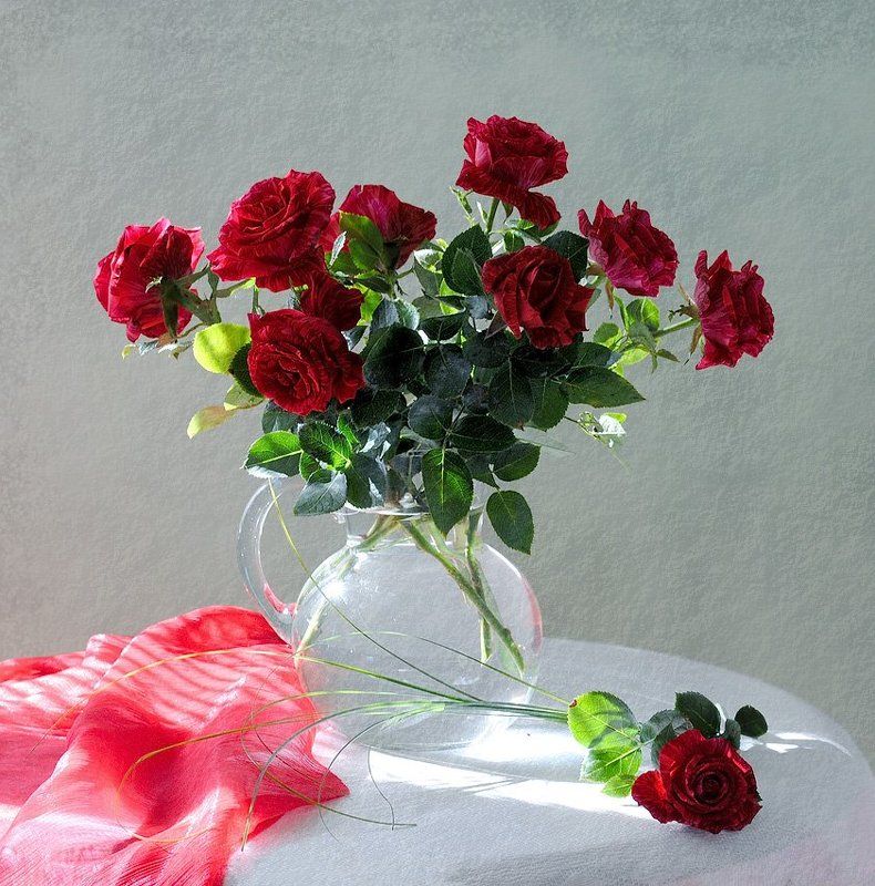 funtry, olga kovtun, photo, still life, букет, ваза, лето, листья, натюрморт, роза, розы, фотонатюрморт, цветы Розы фото превью