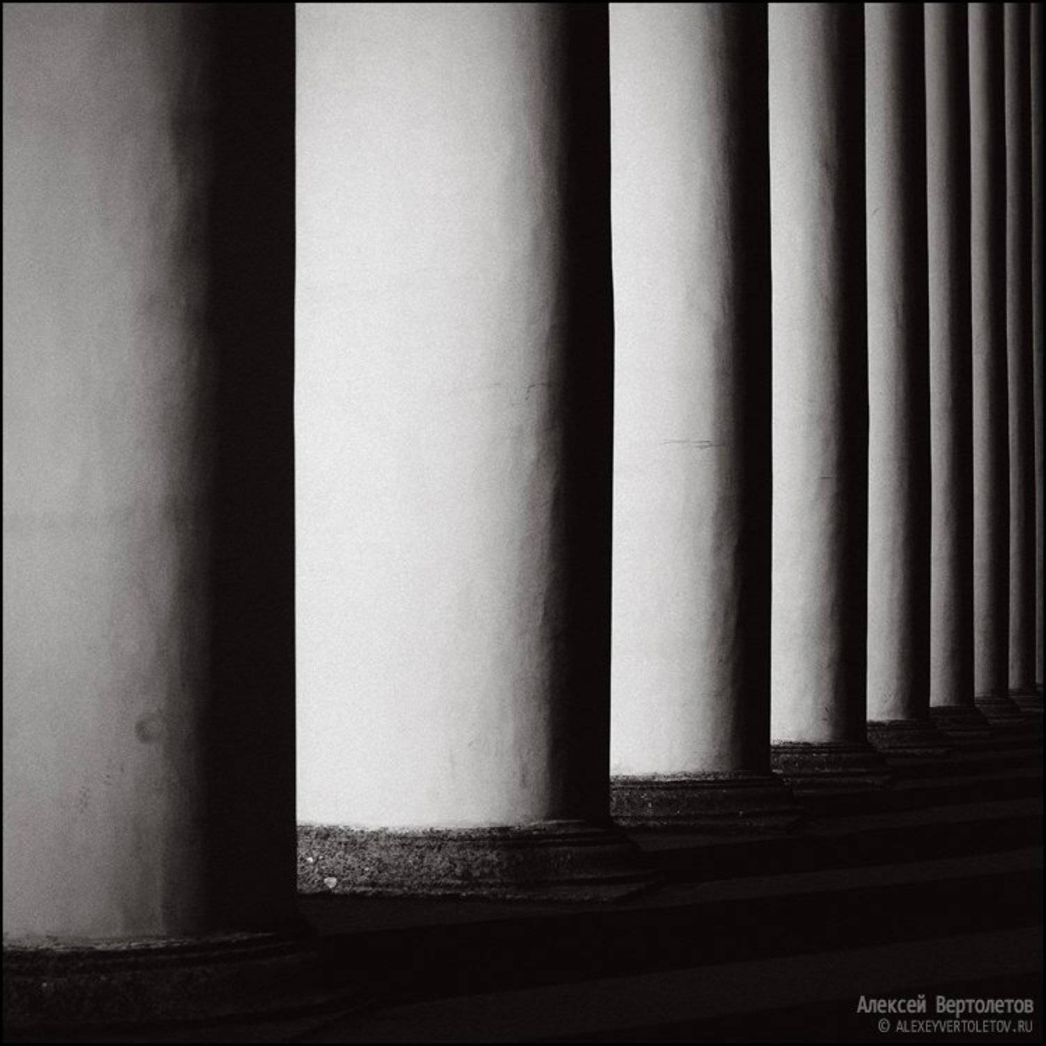 колонны, ритм, алексей вертолетов, Алексей Вертолетов