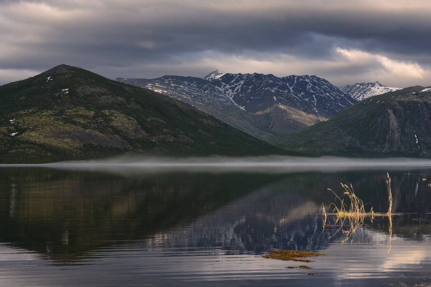 Озеро Джека Лондона, Колыма, Максим Евдокимов (phototourtravel.ru)