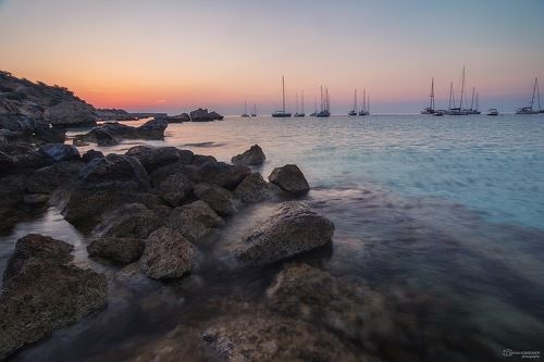 Раннее утро на море