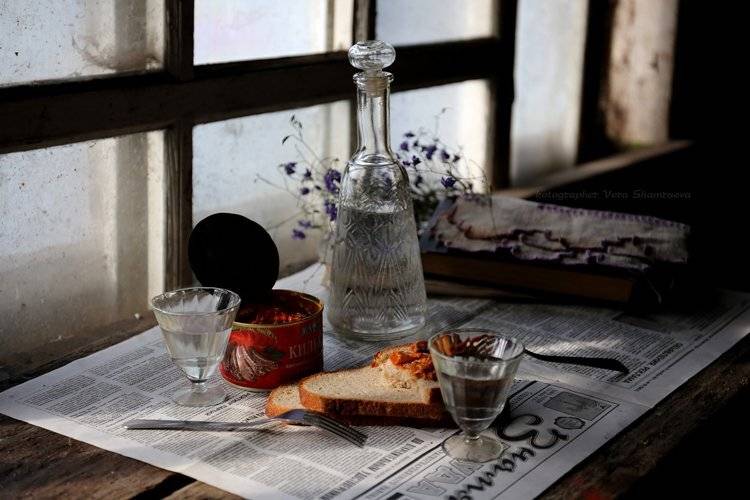 килька, водка, натюрморт, Вера Шамраева