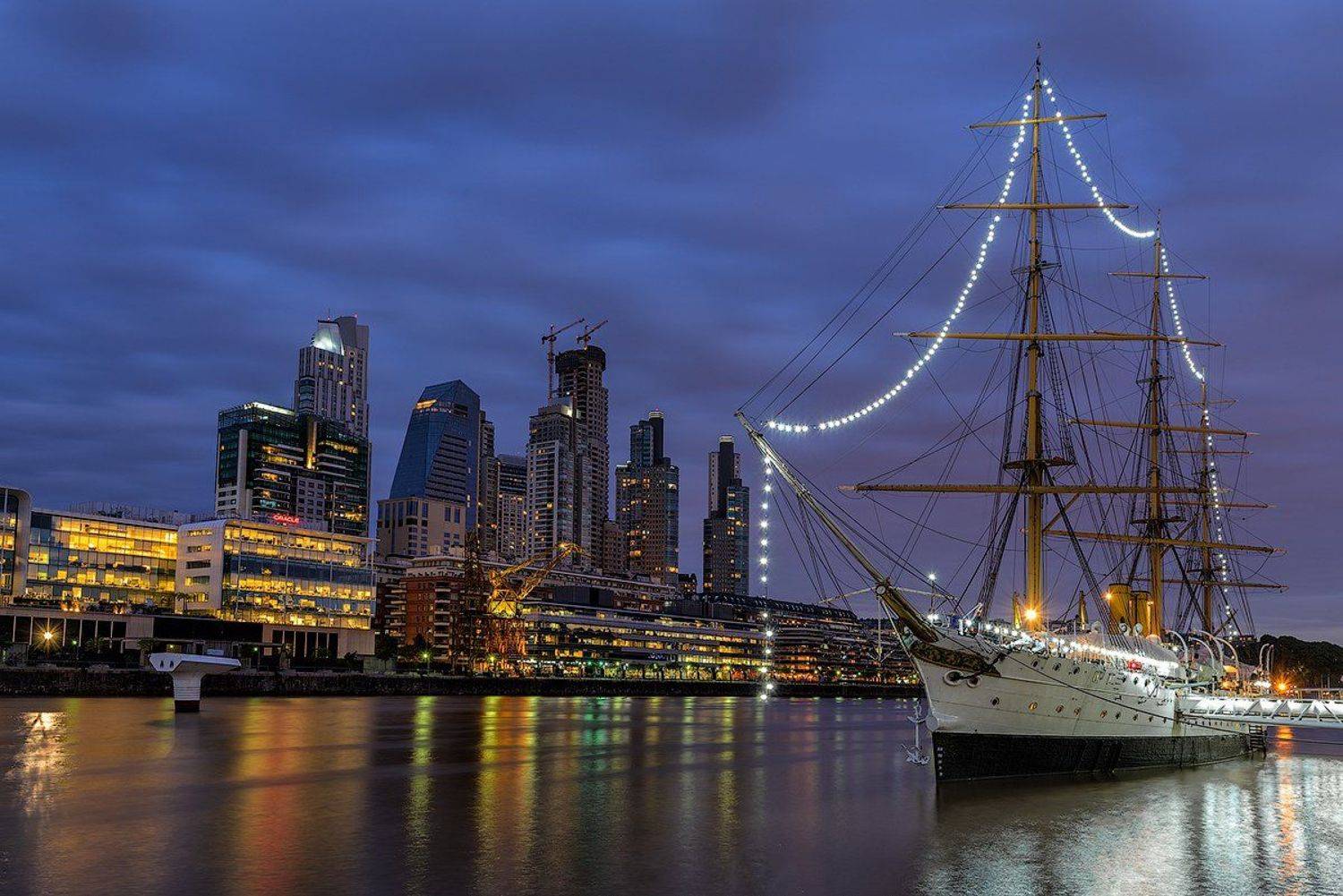 , Дмитрий Саприн