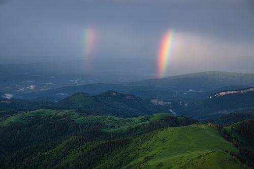 Там где радуга гуляла