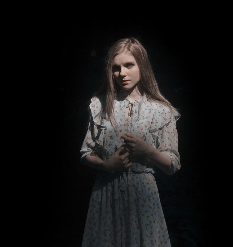 portret, model, summer ,glade,polina,sun,green,coral,day,beautiful,girl polina in a clear glade фото превью