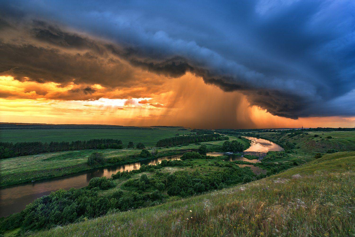 вечер,закат,лучи,отражения,тучи,пасмурно, Андрей Cоколов
