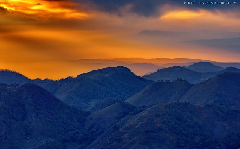 ПО ЗАСТЫВШИМ ВОЛНАМ фото превью
