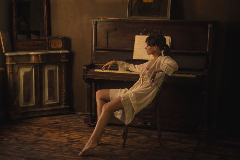 ню, nu, nude, nudeart, арт-ню, портрет, portrait, girl, девушка, обнажённая, грудь, винтаж, vintage, ретро, пианино, картина, зеркало,  *** фото превью