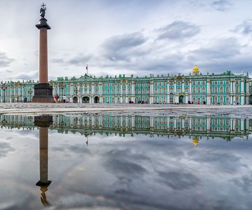 Эрмитаж в отражениях