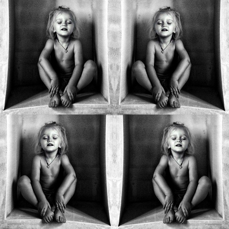 Загадочное детство, арт, концепт, портрет, чб, childhood, portrait, bnw, bw, blackandwhite, conceptually Слушая тишину фото превью