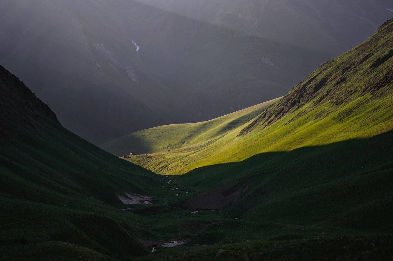 , Олег Логунов