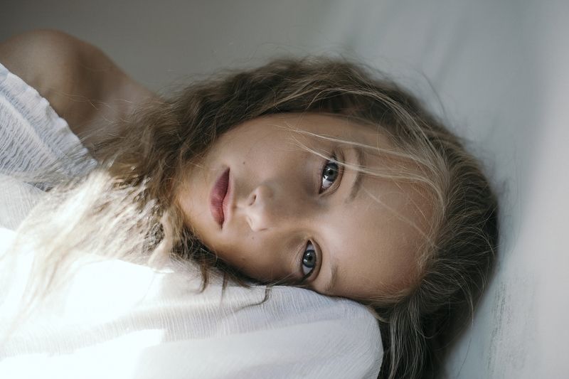 girl, portrait, sun, shadow, alone, A calm soul фото превью
