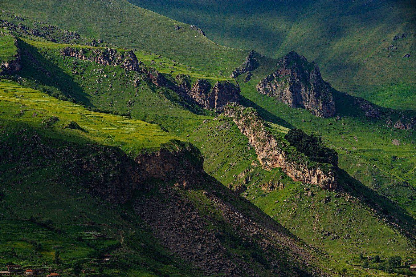 , Олег Логунов