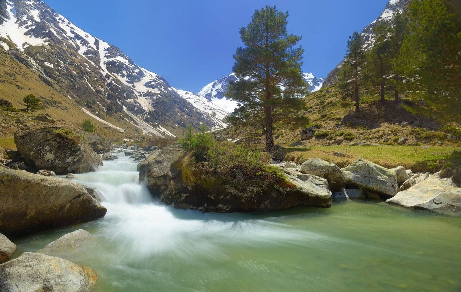 горы весна кавказ ручей узункол, Александр Жарников