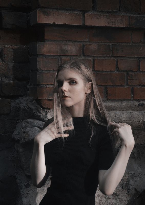 girl,fashion,color,portrait,urban,city,девушка,фэшн,город,урбан,индастриал,industrial,beautiful,beautiful girl,tula,тула,light at an impasse фото превью