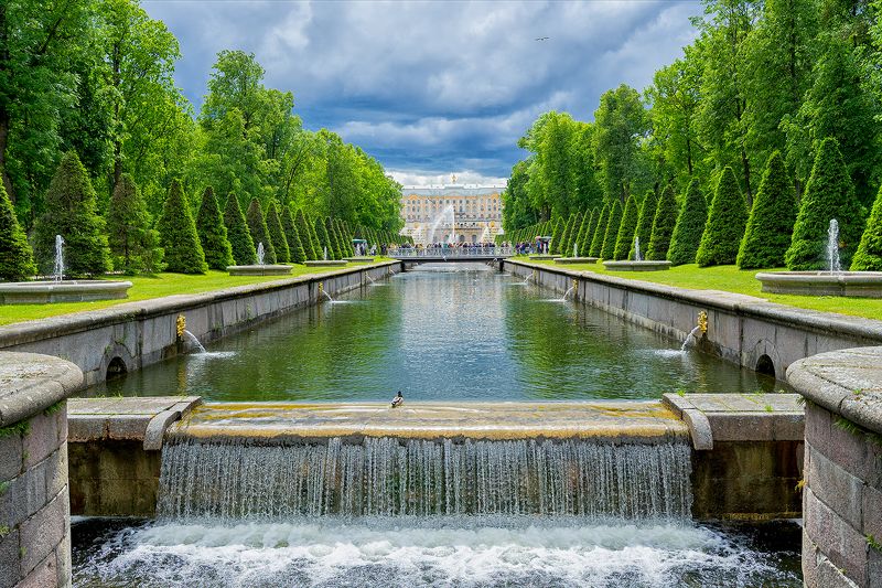 город пейзаж архитектура симметрия  Петергоф фото превью