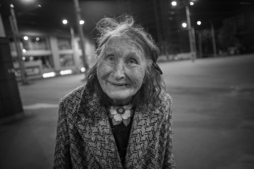 В лицах ...