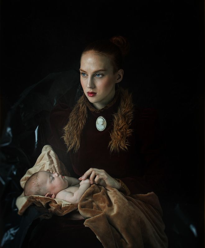 Motherhood фото превью