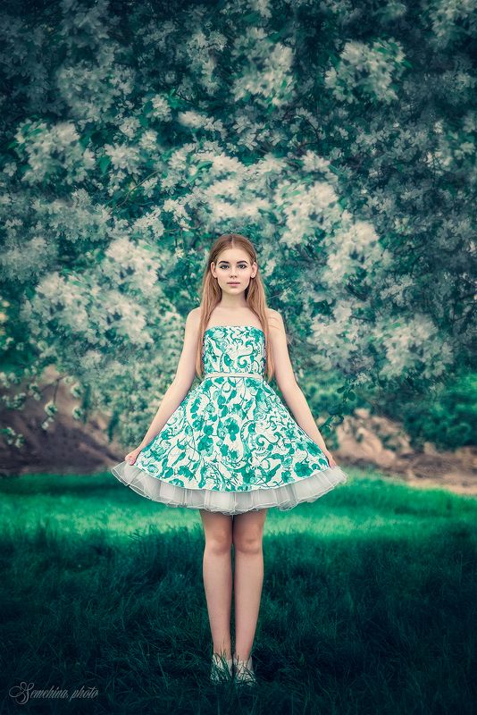 девушка, сказка, яблоня, цветение, зеленый, портрет, girl, outdoor, blossom, portreit, green, summer, fairytale  фото превью